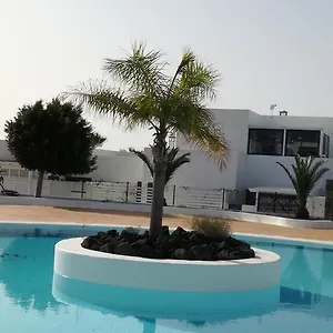 Casa Yaiza Holiday home